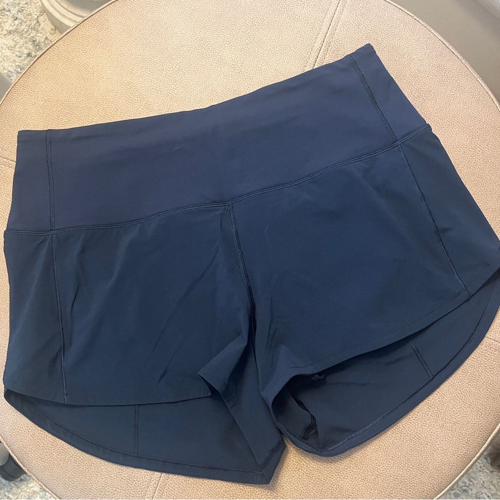 EUC Lululemon Speed Up HR Lined Short 2.5"